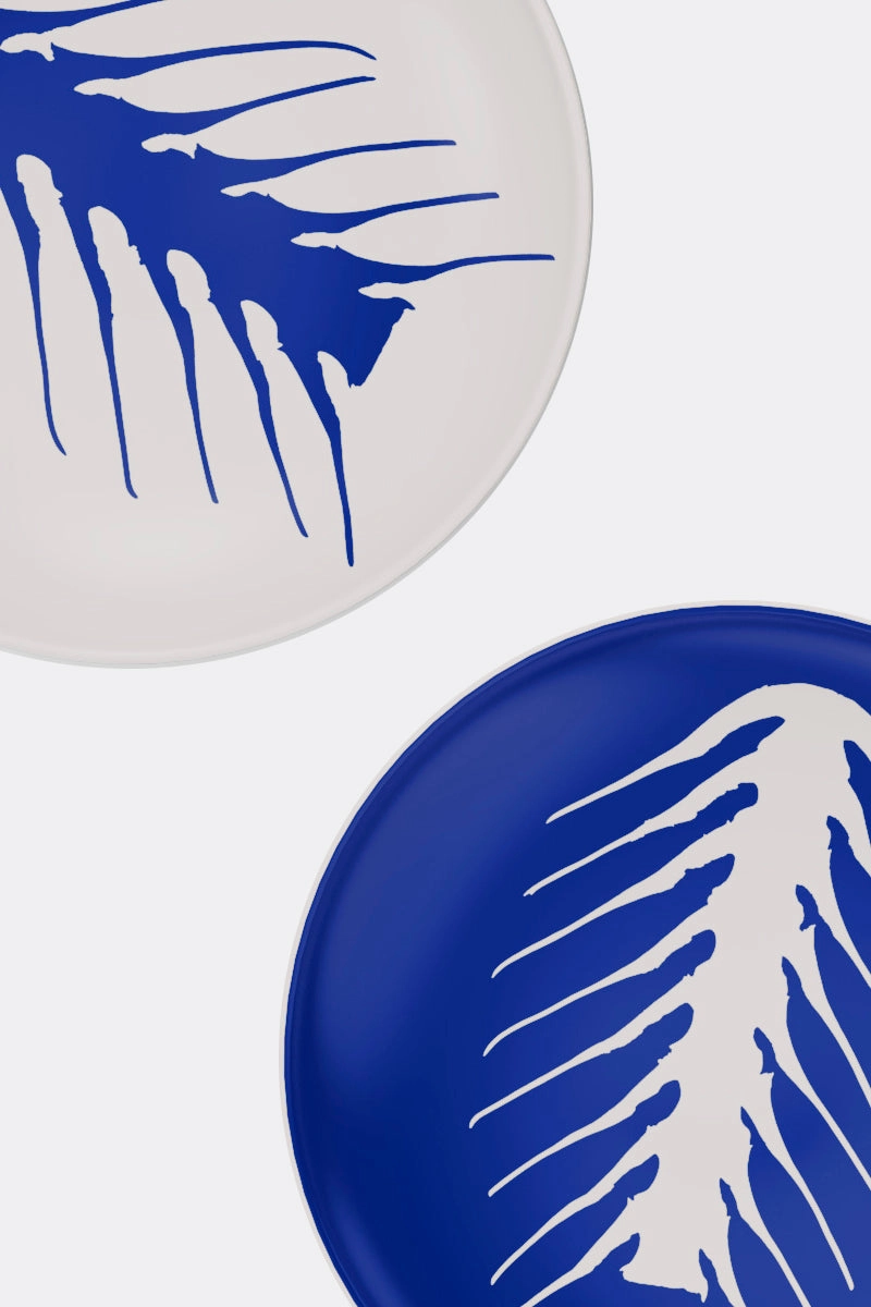 Le Monde de Charlotte Perriand: Arête porcelain two flat plate set